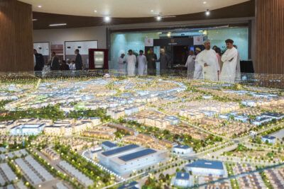 تدشين عمليات البيع لأول حي في مشروع مدينة السلطان هيثم “حي الوفاء”