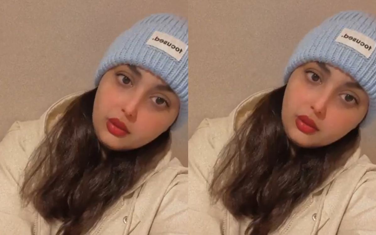 فتاة سعودية هاربة في الخارج تعلن التوبه وتناشد الملك سلمان وولي العهد بالعفو عنها والسماح لها بالعودة.. لن تصدقوا من هي!؟