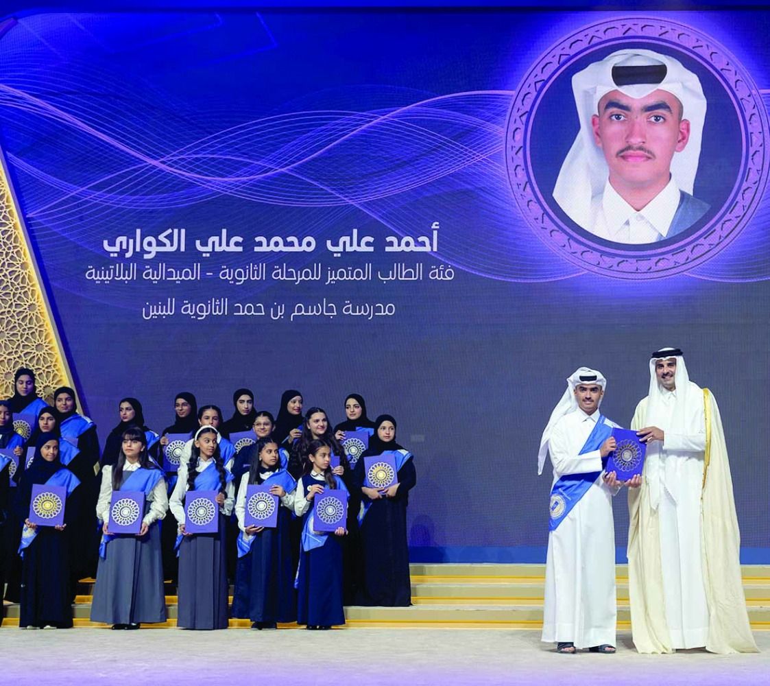 صاحب السمو يُكرّم 60 فائزاً بجائزة يوم التميز العلمي