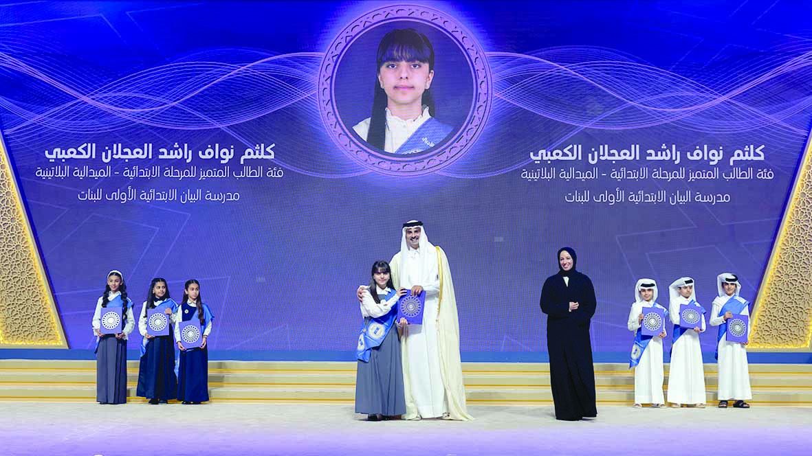 صاحب السمو يُكرّم 60 فائزاً بجائزة يوم التميز العلمي