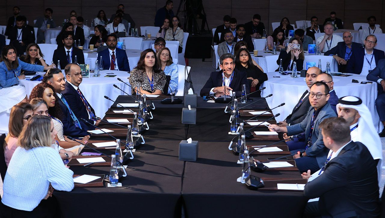 6.5 ملايين متسوق عبر الإنترنت في الإمارات 2023