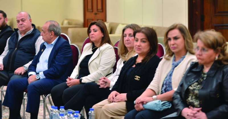 ندوة السفارة اللبنانية: الكويتية أثبتت أهليتها السياسية