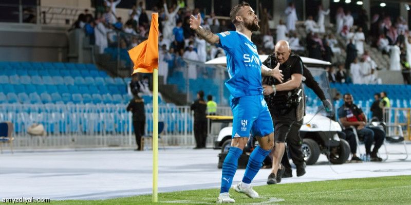 بثلاثية الرياض.. الهلال يعادل رقم نيو ساينتس