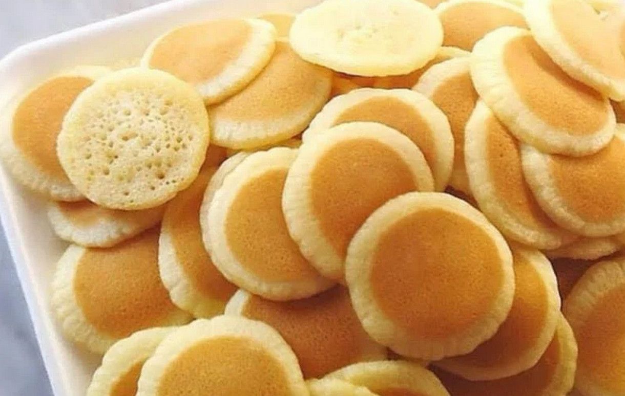 قطايف لرمضان اللذيذة…طريقة عمل عجينة القطايف بكل سهولة بطعم رهييييب أحلي من الجاهزه