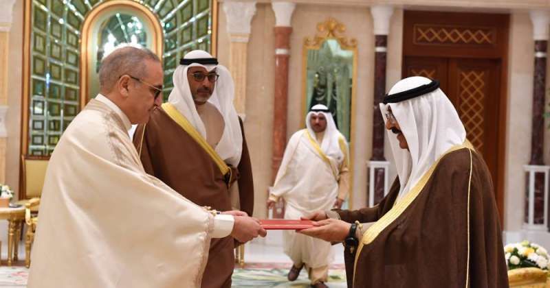 سمو الأمير يتسلم أوراق اعتماد سفراء ألبانيا وميانمار وتونس والولايات المتحدة وإيطاليا