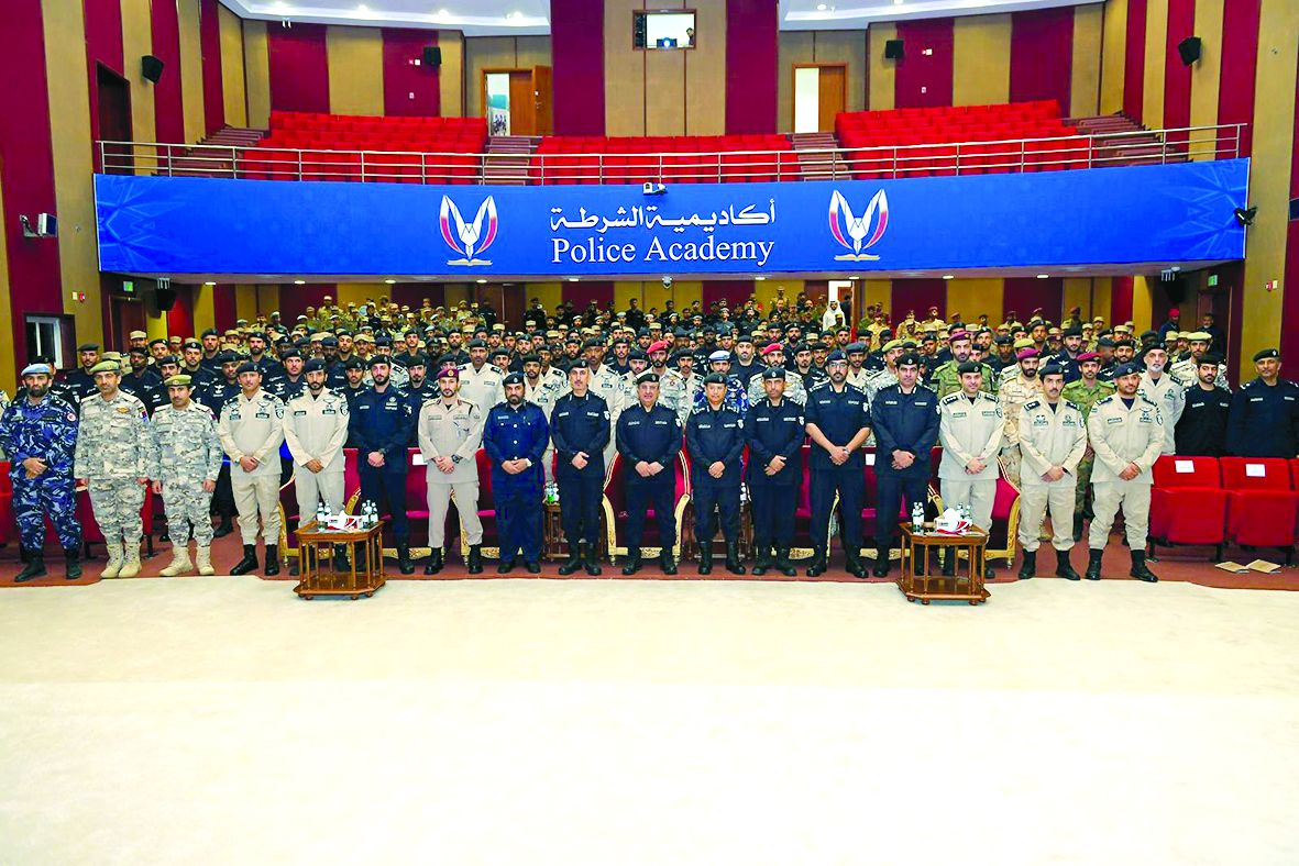 أكاديمية الشرطة تحتفي بخريجي دورات الربع الأول