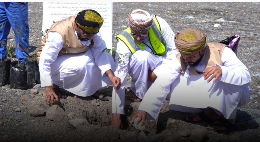 “مدائن” تطلق مبادرة “المدن الصناعية الخضراء” في مدينة سمائل الصناعية