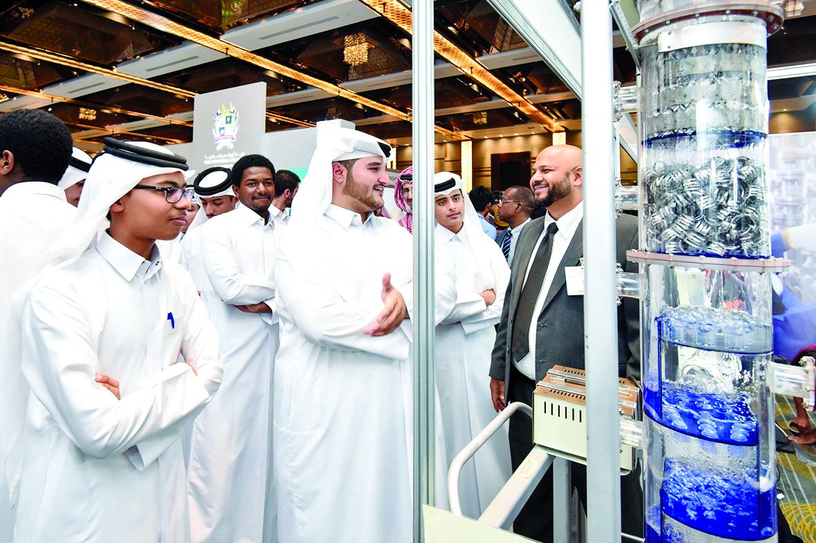 رئيس جامعة الدوحة في حوار تنشره «العرب» بالتزامن مع «بننسولا»: خطة طموحة مع «التربية» لتدريس العلوم والتكنولوجيا لطلبة المدارس