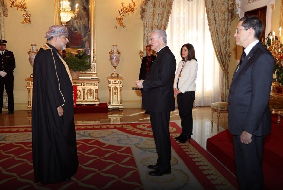 سفير سلطنة عُمان يُقدّم أوراق اعتماده للحاكم المشترك لإمارة أندورا