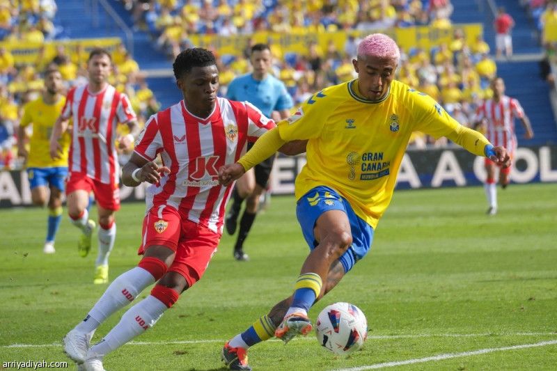 لياو يمنح ألميريا الانتصار الأول