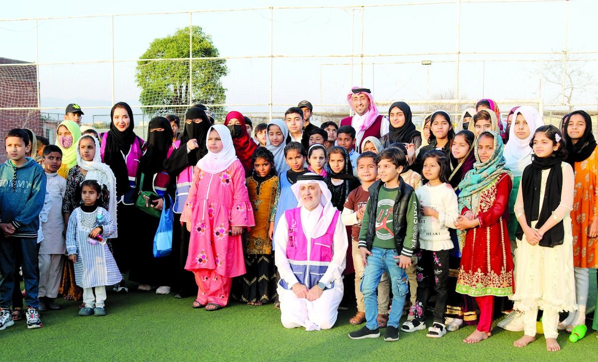 وفد قطر الخيرية يتفــقد أحـــوال الأيــتام المكفولين بباكستان
