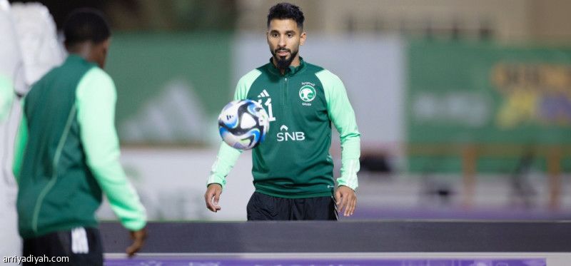الأخضر.. من مهد إلى الأول بارك
