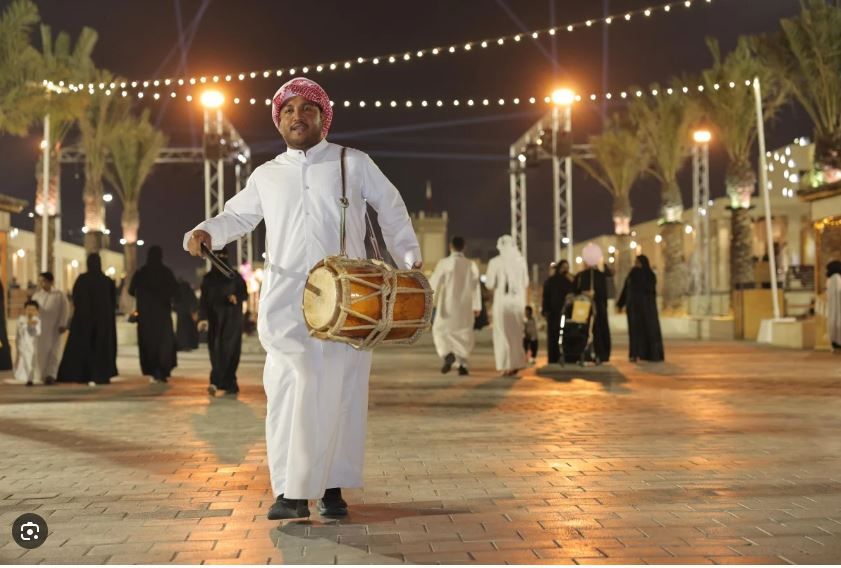 انطلاق فعاليات "سوق القرنقعوه" بدرب الساعي 