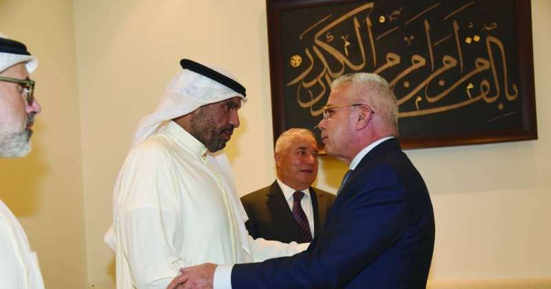 اليحيا: إما إلغاء «شينغن» للمواطنين وإما تأشيرة طويلة الكترونية شبيهة بـ«البريطانية»