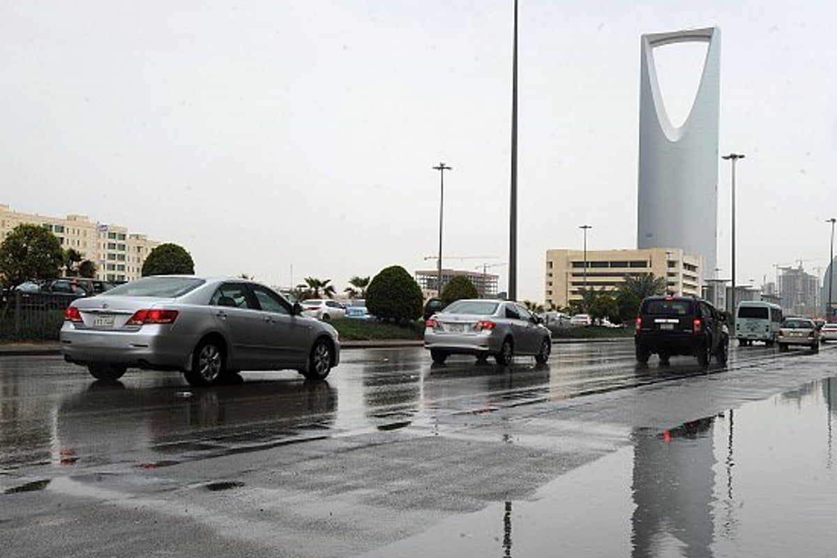 ابتدءاً من اليوم وحتى الإثنين القادم.. الدفاع المدني السعودي يحذر سكان الرياض من كارثة مرعبة