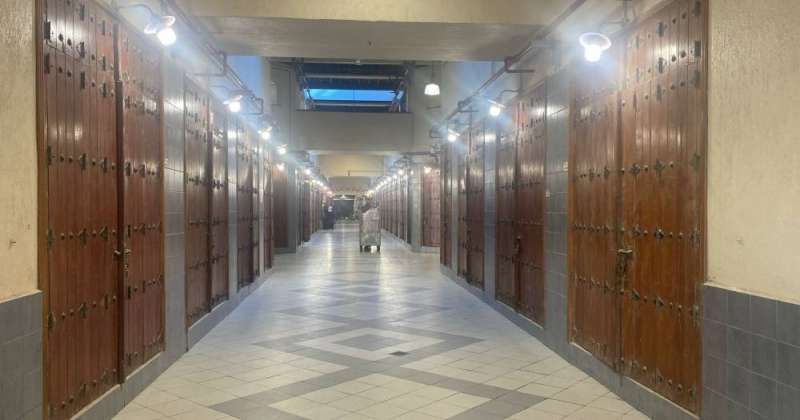 بلدية الكويت توقع عقد تطوير المباركية.. غداً 