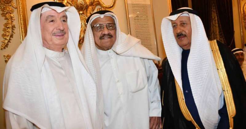 عادل الزواوي استقبل المهنئين برمضان