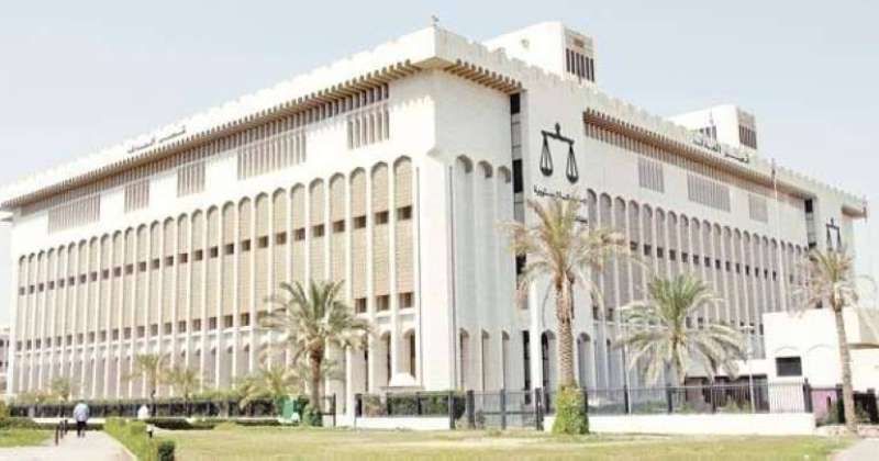 «الاستئناف» تقضي بحبس المغرد الوهمي «الأخطبوط» سنتين وكفالة 5 آلاف دينار لوقف النفاذ عن تهمة التطاول على مسند الإمارة