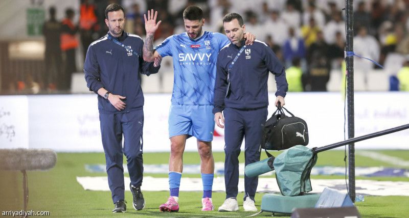 ميتروفيتش مهدد بالغياب عن النصر