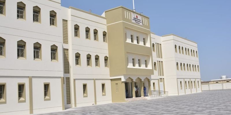 بأكثر من 3 ملايين ريال عُماني.. تعليمية جنوب الباطنة تستلم مباني مدرسية جديدة