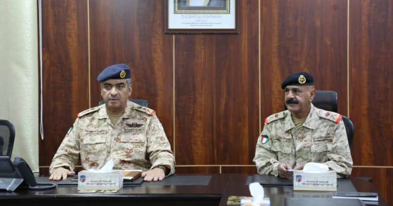 رئيس الأركان تفقد هيئة العمليات والخطط