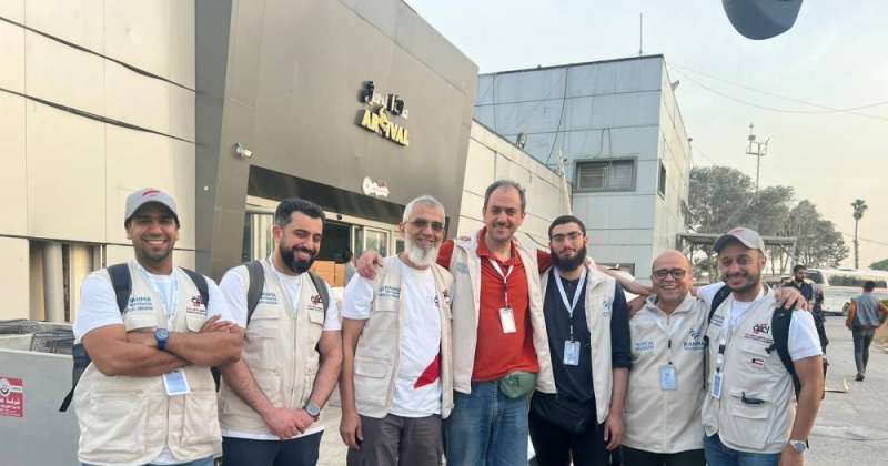 وفد طبي كويتي ثاني يصل إلى غزة لمساندة المنظومة الطبية الفلسطينية