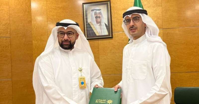 «البلدية» توقع عقد تطوير وترميم «دروازة العبد الرزاق» مع البنك التجاري