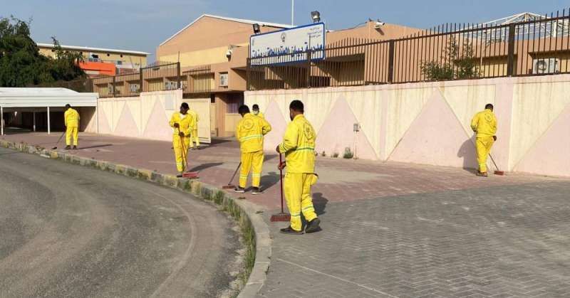 بلدية الكويت: 1720 عاملاً و387 آلية لتنظيف مراكز الاقتراع