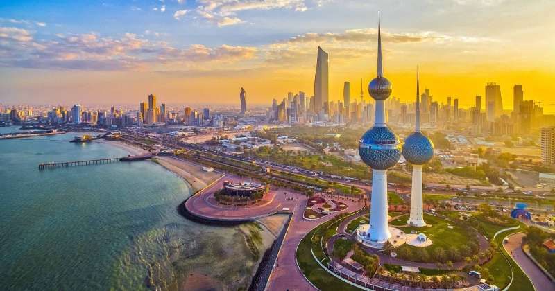 تعيين 5 محافظين