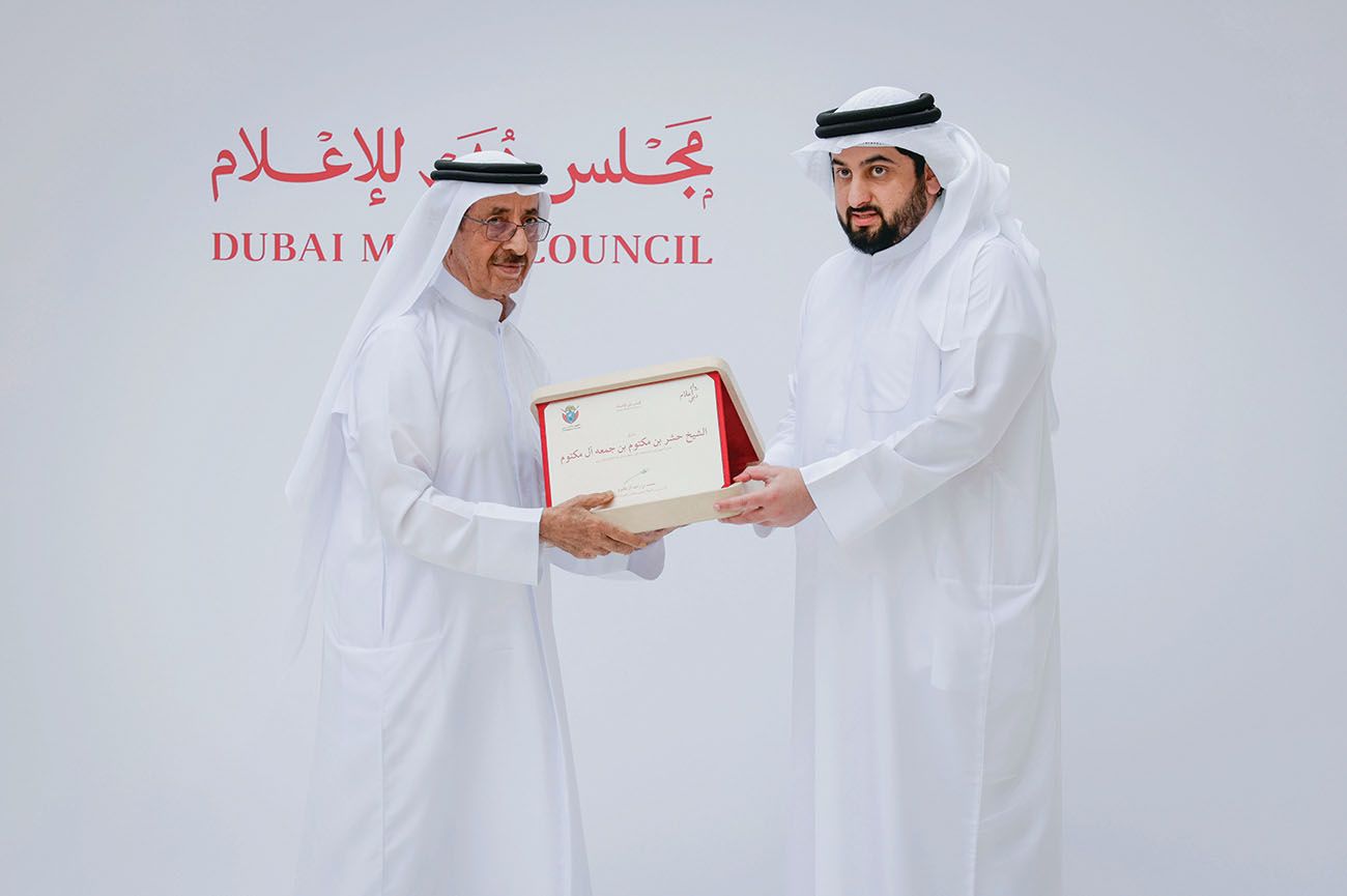 محمد بن راشد: عطاء الرواد من أهل الإمارات أساس مسيرة التطوير والنماء