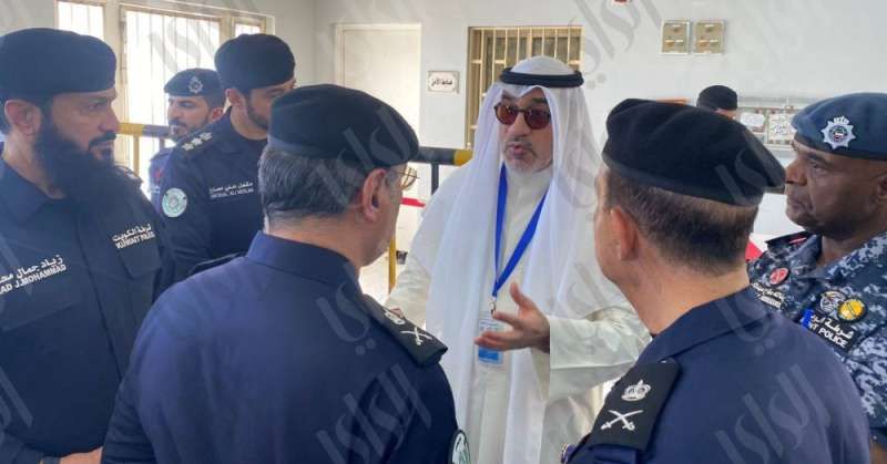 وزير الداخلية: لا مخالفات مرورية أمام مراكز الاقتراع