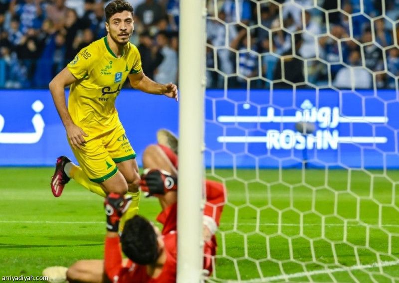 أمام الهلال.. شريف يعيد واقعة فتحي