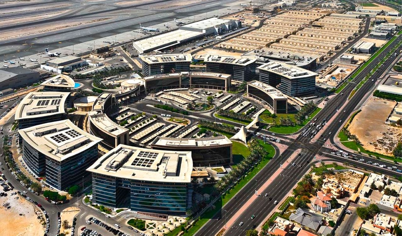 دبي تستقطب 51 % من تراخيص المناطق الحرة بالدولة