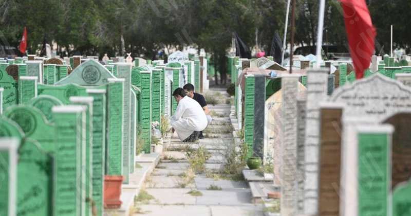 «الصليبخات» غصت بزوّارها.. أشواق ودعوات لأحباب رحلوا