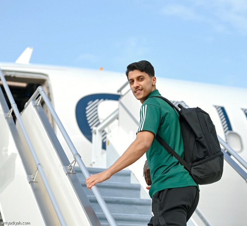 «أخضر 23» يطير إلى قطر