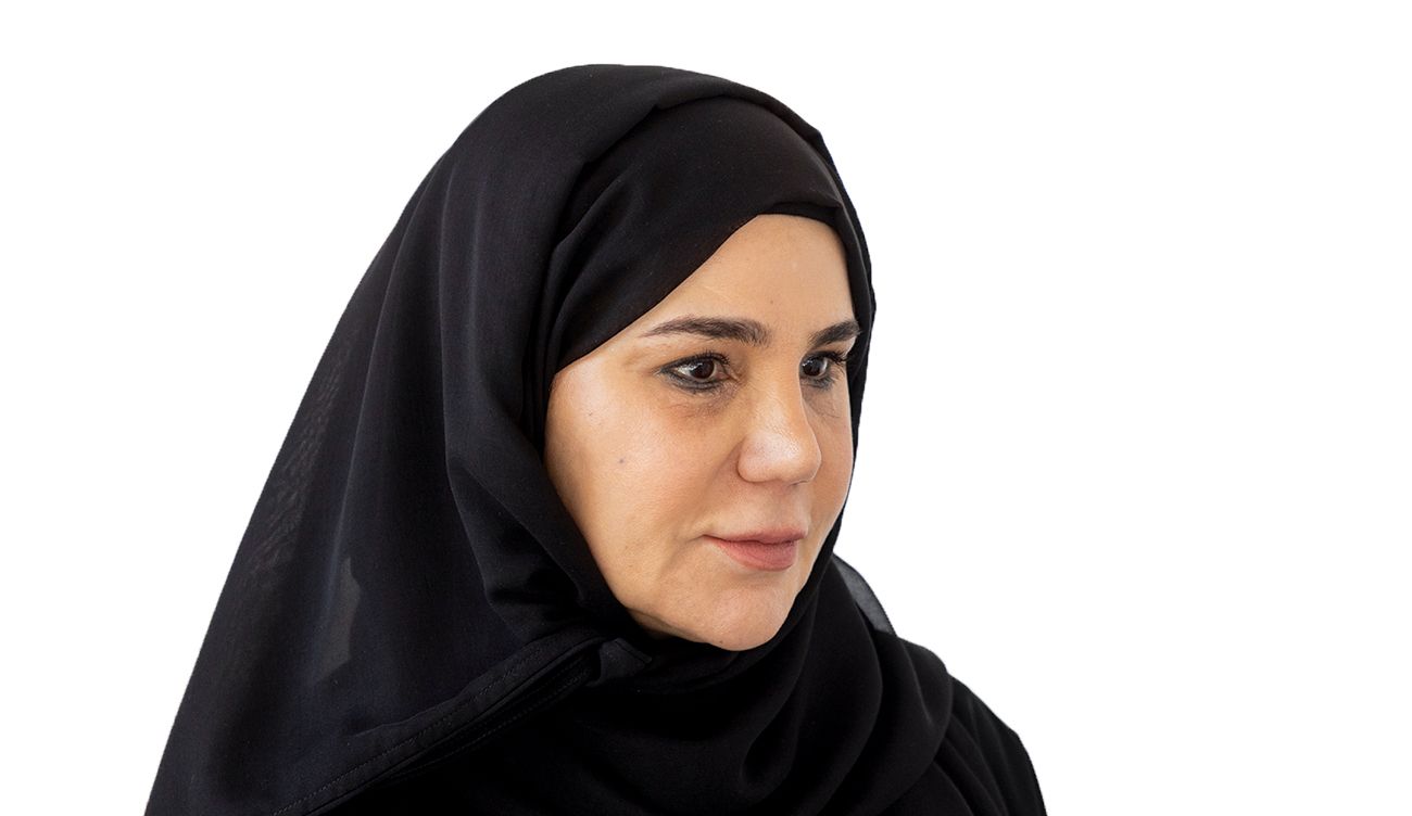 سنع العيد.. مشهد متأصل في قيم المجتمع الإماراتي وثقافته