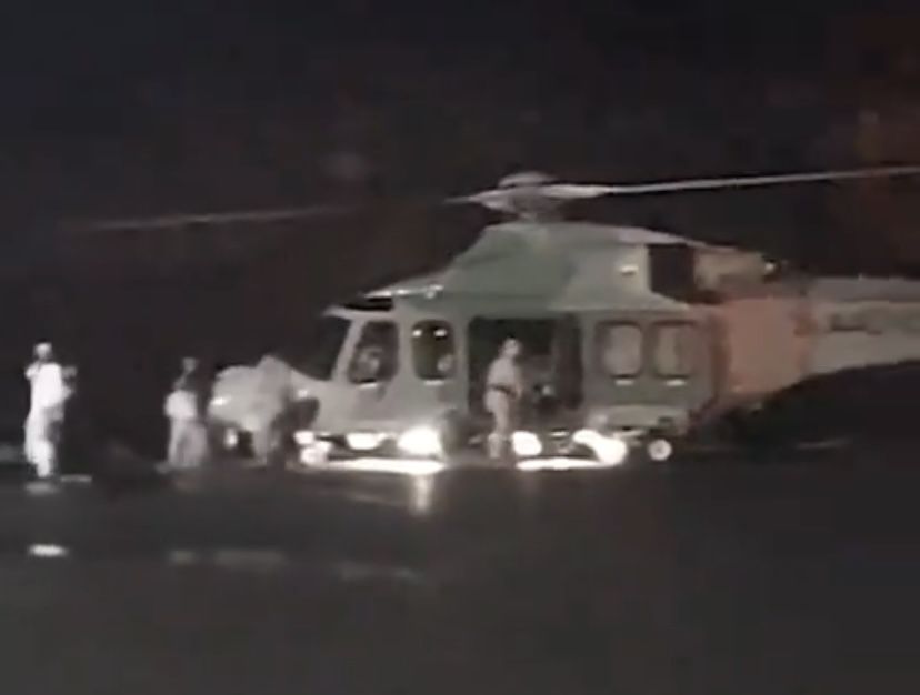 بالفيديو .. طيران الشرطة ينفذ عملية نقل 21 شخص بولاية قريات