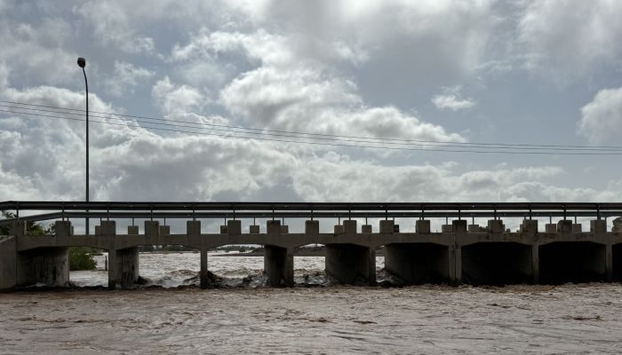 بسبب منخفض المطير .. فيضان عدد من سدود محافظة الظاهرة