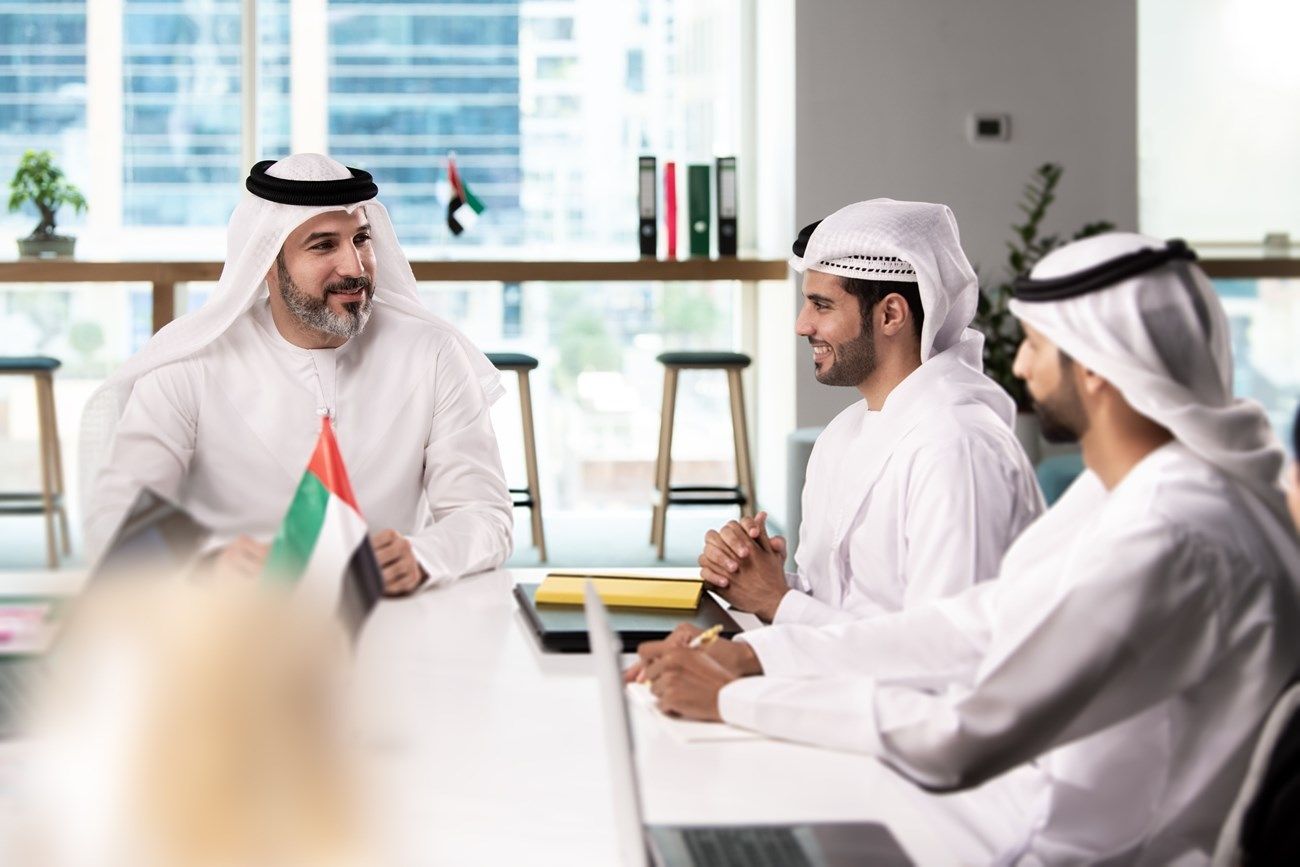 التقاعد في الإمارات.. الإعلان عن سن التقاعد للمواطنين الإماراتيين والأجانب.. بشروط تعرف عليها