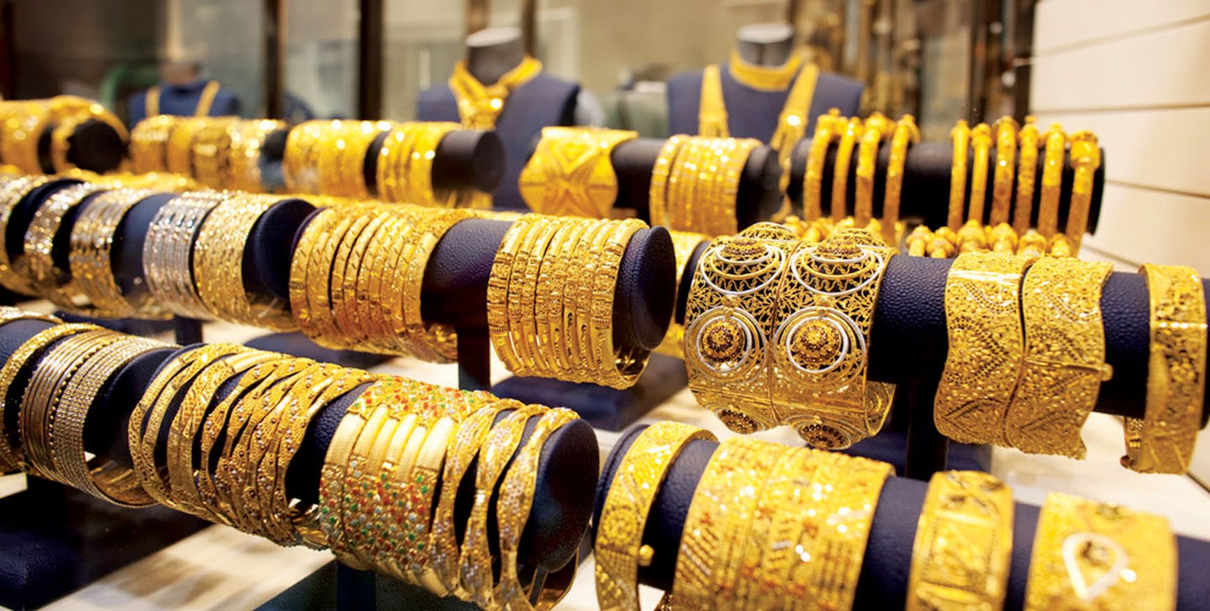 أسعار الذهب في الإمارات اليوم الجمعة 19 أبريل 2024