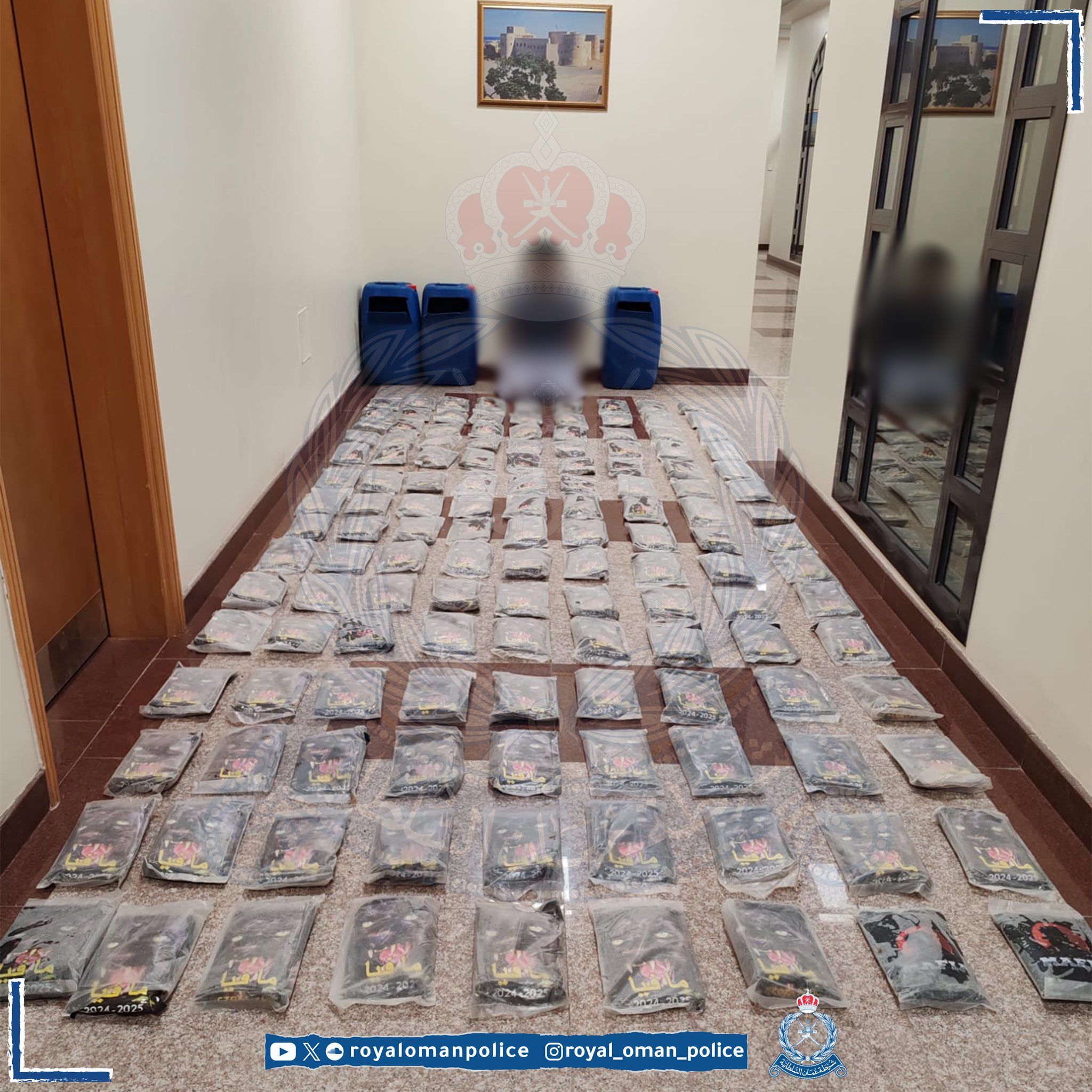 القبض على آسيوي لترويجه مخدر الحشيش