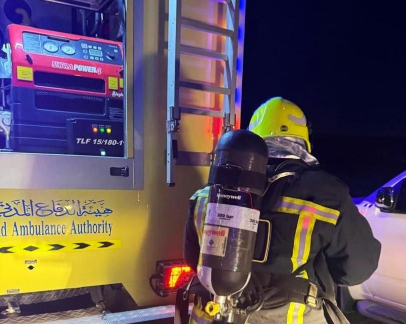 إخماد حريق شب في منزل بولاية ‎عبري