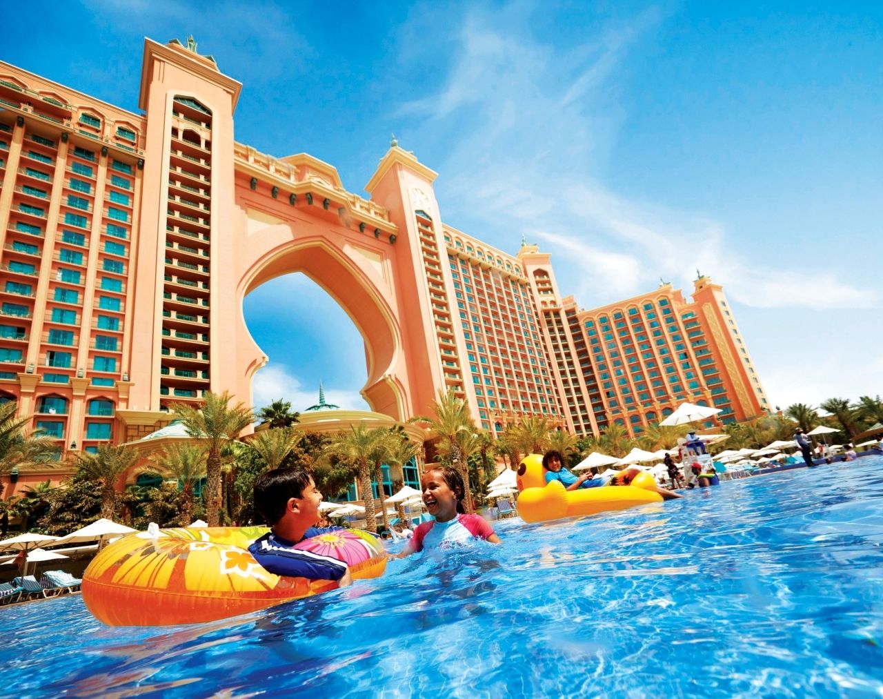 191.8 مليار درهم إنفاق السياحة الترفيهية بالإمارات 2023