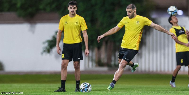جاياردو يرفض الراحة.. والدوليون ينتظمون الأحد
