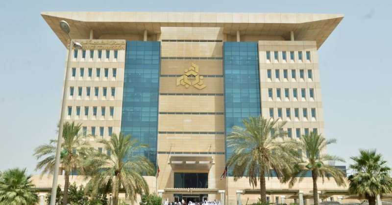 توجه لإحالة كل من تجاوزت خدمته 30 عاماً في «الديوان» إلى التقاعد