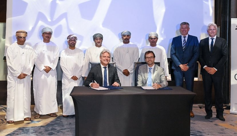 توقيع اتفاقية إنشاء مرفأ لتزويد السفن بالغاز الطبيعي المسال