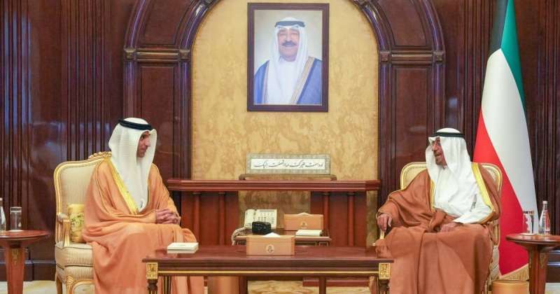 رئيس الوزراء يستقبل وزير التجارة الخارجية الإماراتي