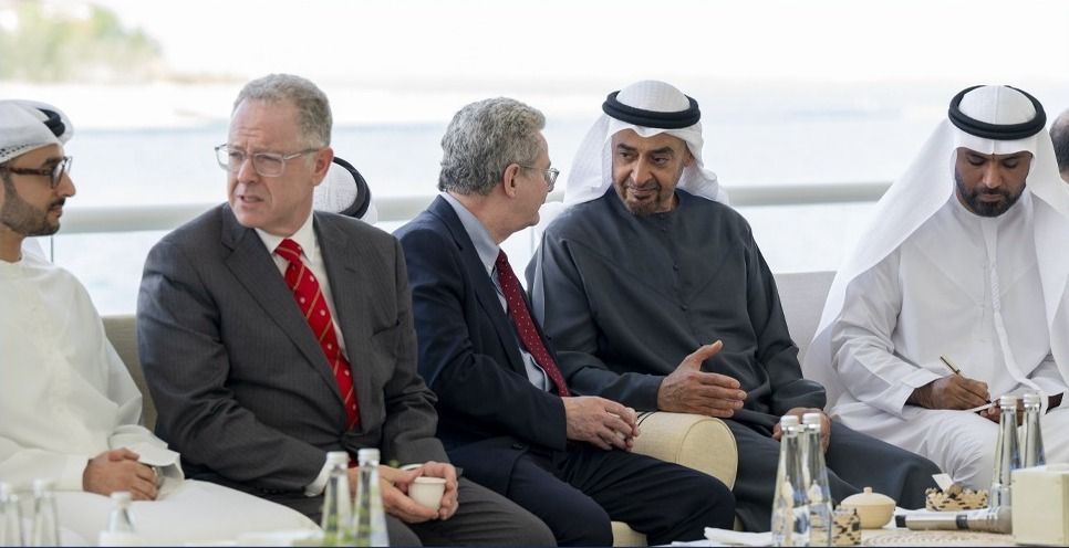 محمد بن زايد: الاستثمار في الشباب المؤهل أولوية في رؤية الإمارات