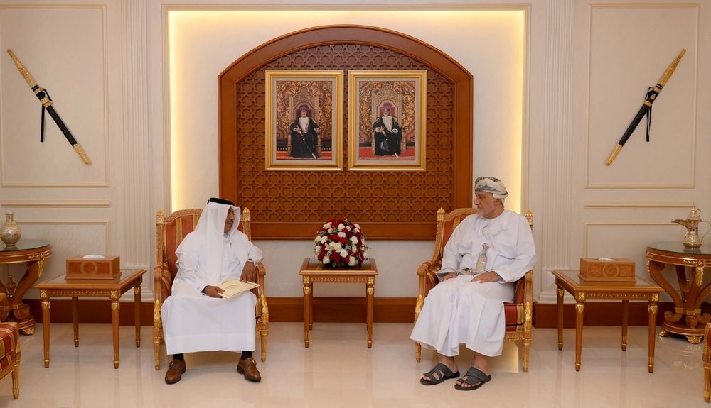 سمو السيد شهاب يستقبل السفير القطري