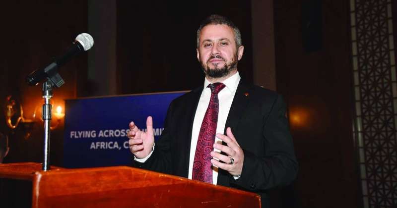 السفير هوسا: إعادة افتتاح خط مباشر للعاصمة الألبانية عبر طيران «الجزيرة»